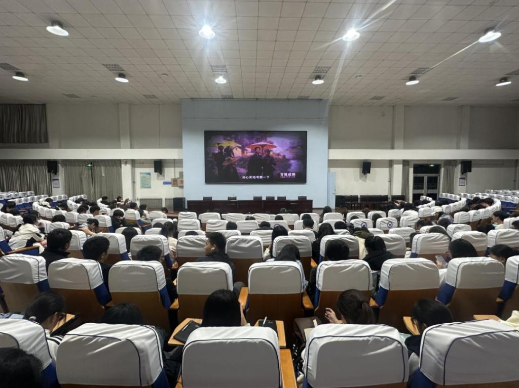 多元聯(lián)動(dòng)育心靈，文化潤(rùn)心助成長(zhǎng)——高校多學(xué)院心理健康主題教育與文化藝術(shù)交流活動(dòng)策劃